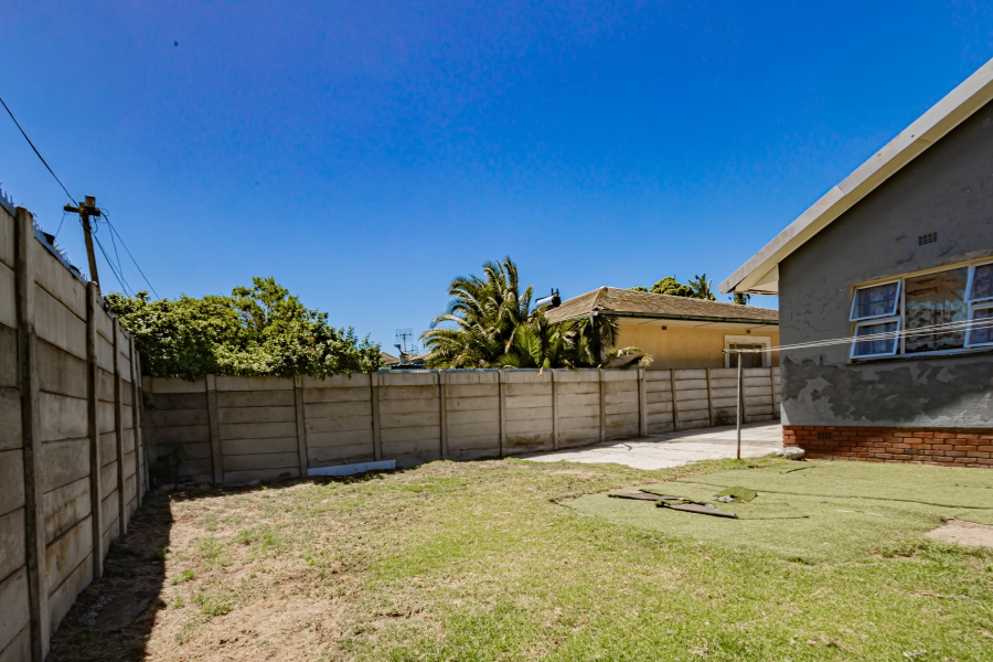 4 Bedroom Property for Sale in Belmont Park Western Cape